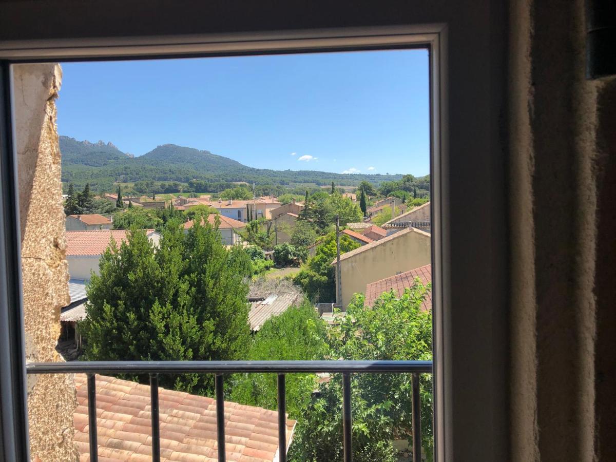B&B - Le Vieux Figuier Vacqueyras Exterior foto